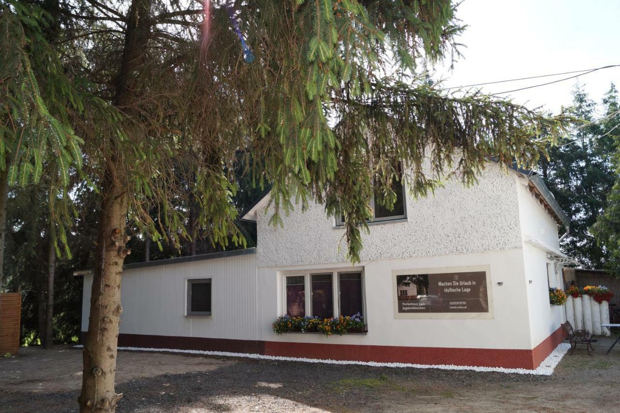 Letschin Ferienhaus Zum Jagdschlosschen المظهر الخارجي الصورة